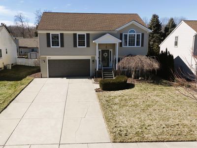 1619 Newgate Ln, Howell, MI, 48843