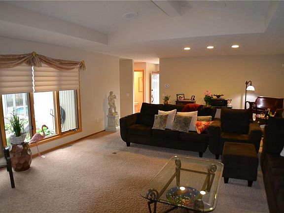 5th image of 8672 Gatewood Dr