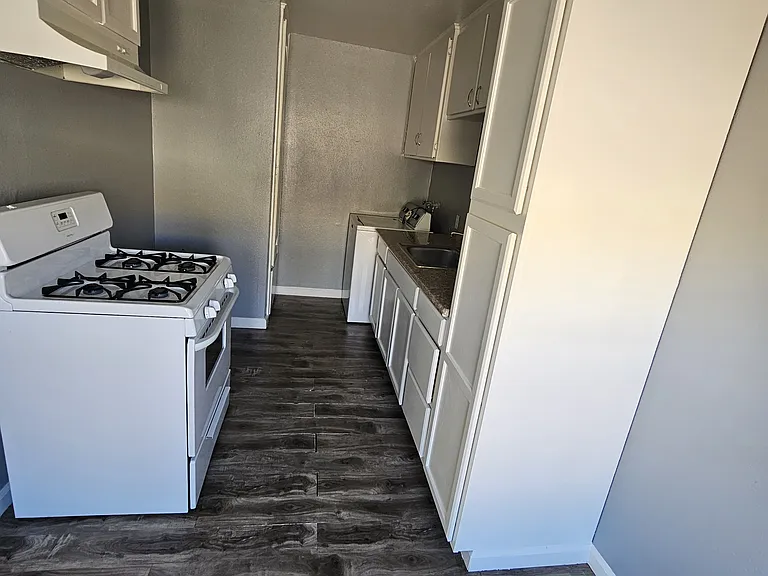 44535 Cedar Ave — Photo 7