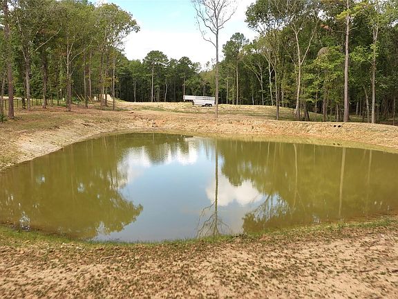 3rd image of 12825 Hill Creek Rd