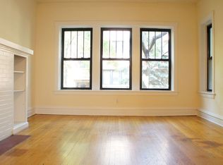 2524-25 N Kedzie Blvd #2W, Chicago, IL 60647