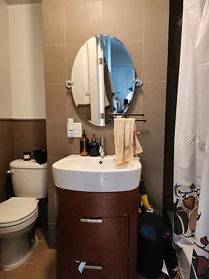 Rented by Frank Valvo Real Estate | media 11