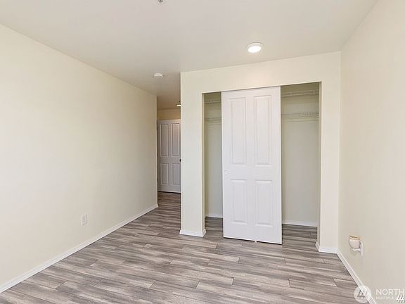 5th image of 9735 272nd St NW #510