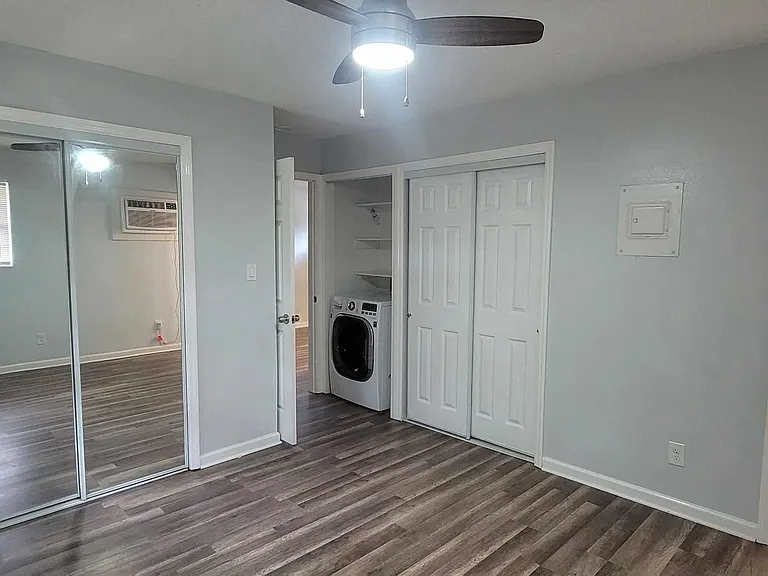 637 Stiles Ave #639-1/2 — Photo 7