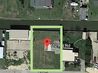 1129 North Rd, Crystal Beach, TX 77650