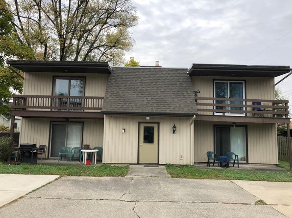 15 Greenfield Ct APT C