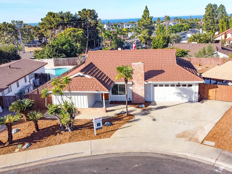 1550 Sunrise Cir