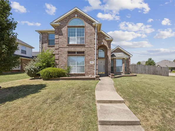 341 Crystal Lake Dr, Desoto, TX 75115