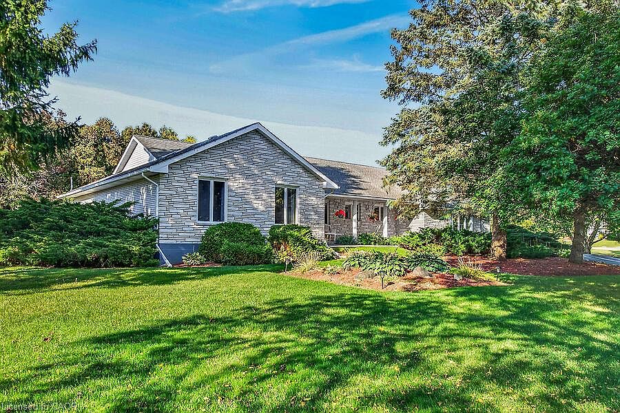 1st image of 2 Karendale Cres