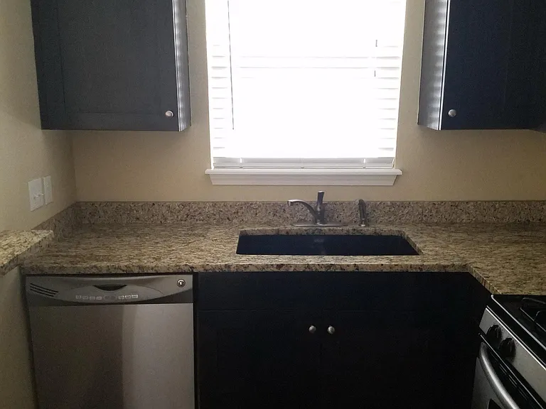 1441 S Frisco Ave #E — Photo 9