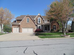 12617 Stearns St, Overland Park, KS 66213