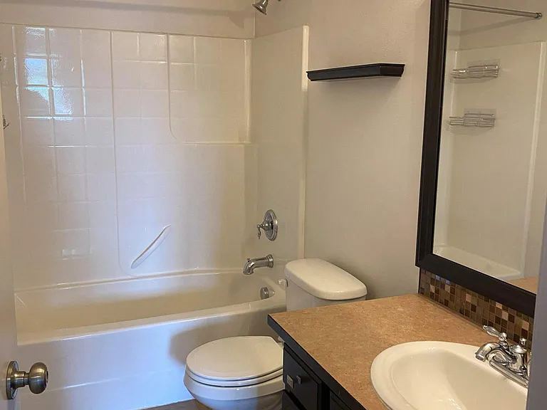 7297 N Calamonte Ln — Photo 18
