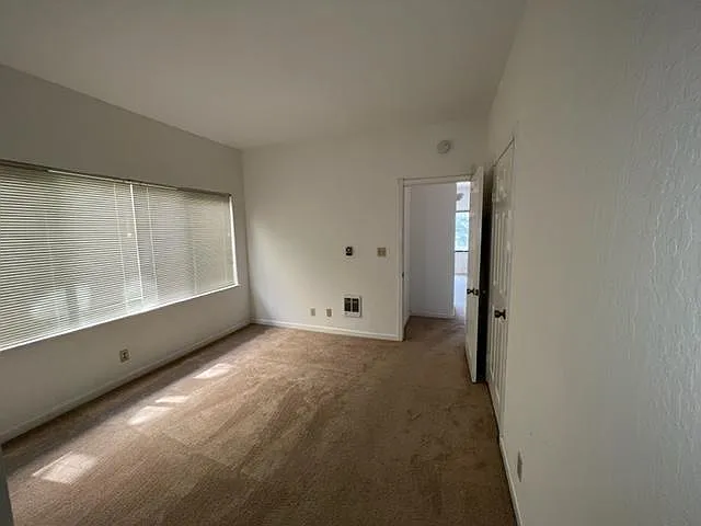1 bed, $1,750 — Photo 2