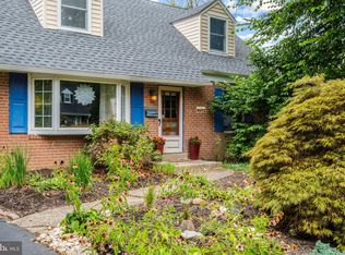 503 Burton Rd, Oreland, PA 19075