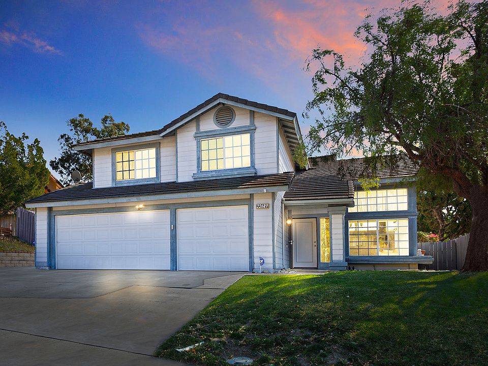 1st image of 22609 Climbing Rose Dr