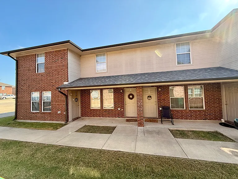 1602 Inca Dr #A — Photo 2