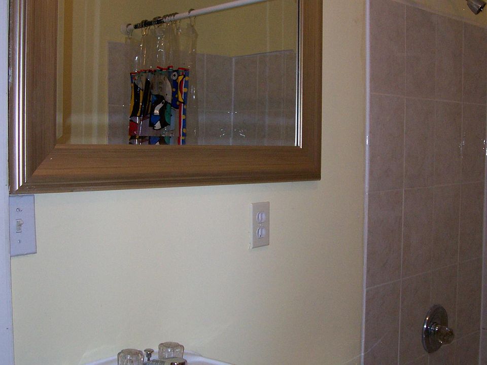 2nd image of 3914 Haverford Ave #1