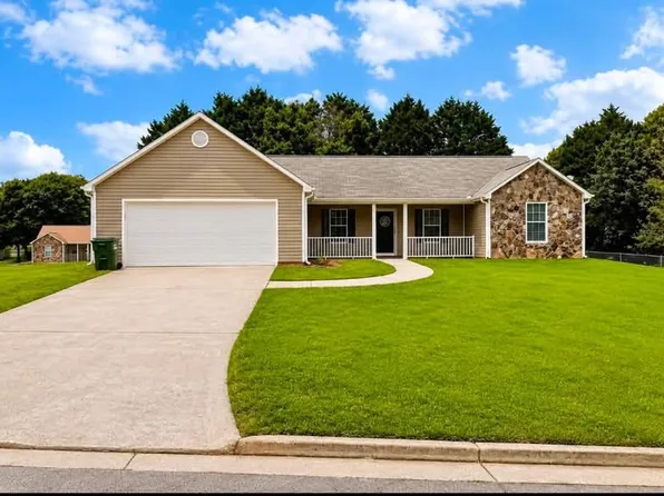 601 Windsor Dr, Monroe, GA 30656