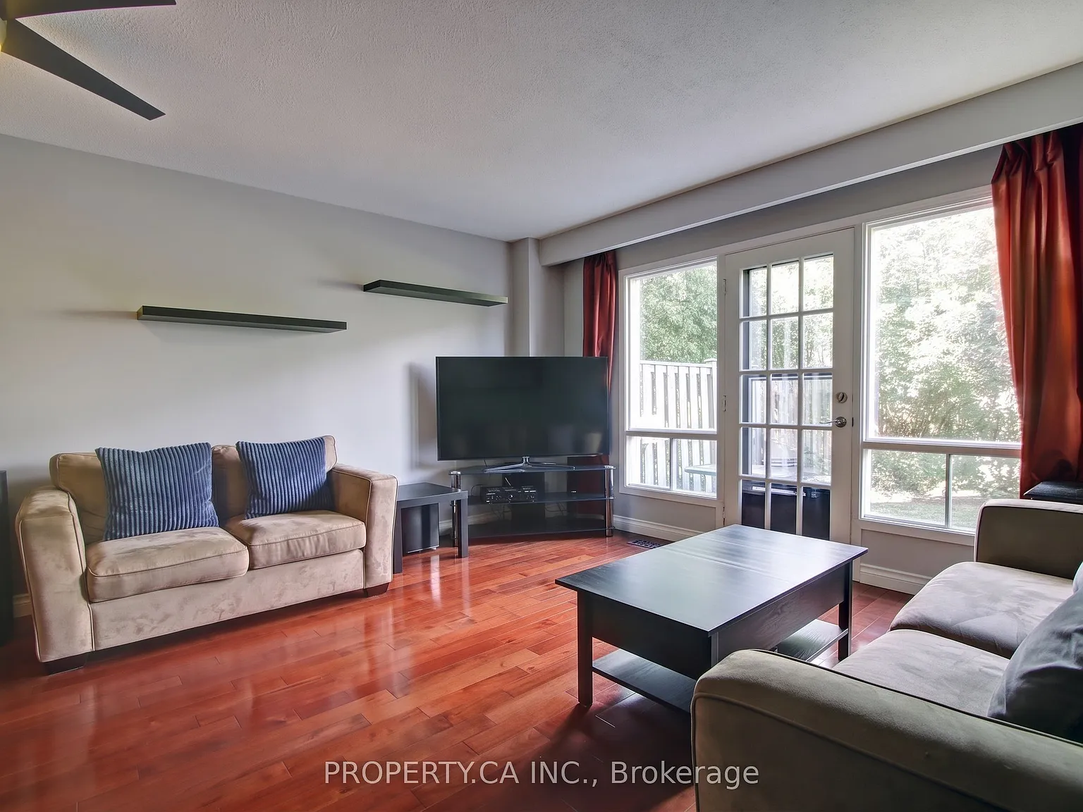 4 bed, $3,300 — Photo 4