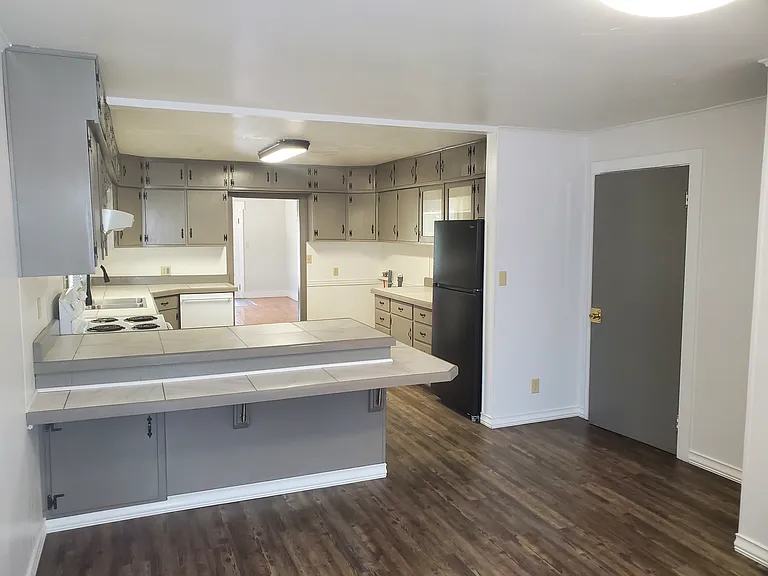 358 E Lincoln Rd — Photo 11