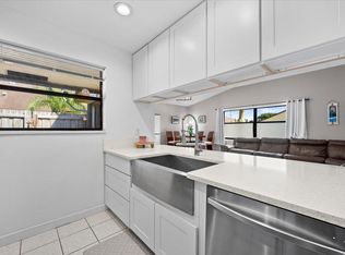 442 Springdale Cir, Palm Springs, FL 33461