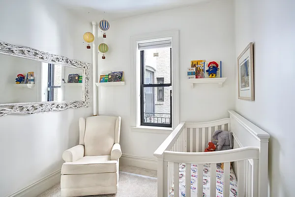 Sold by Compass | media 10
