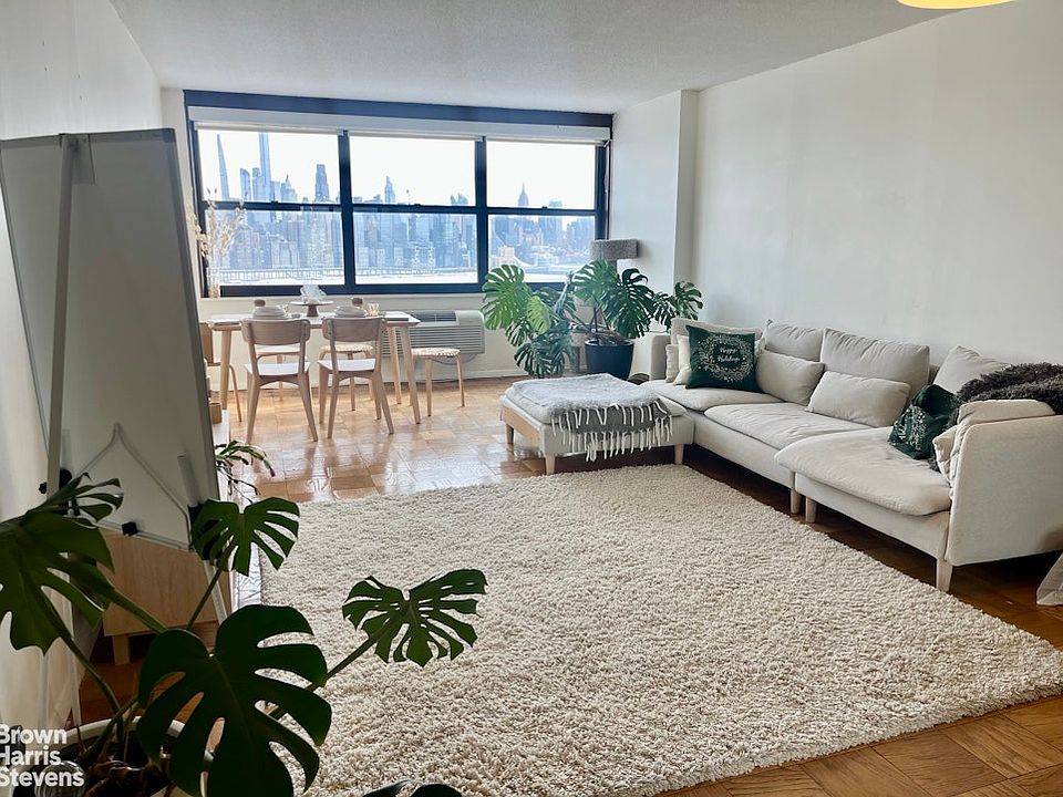 1st image of 7002 Kennedy Blvd E APT 26F