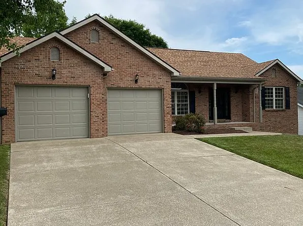 1659 Amanda Dr, Hurricane, WV 25526