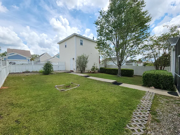 3625 Longfellow Rd — Photo 36
