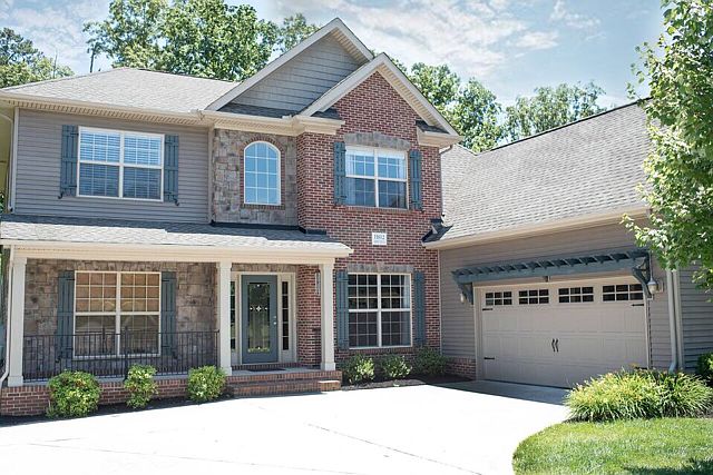1st image of 11612 Chapel Glen Ln
