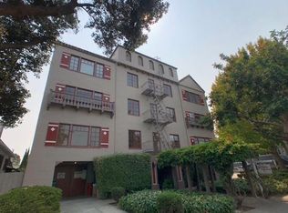 530 Santa Clara Ave #207, Alameda, CA 94501