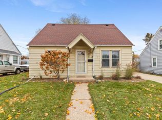 4448 S Lenox St, Milwaukee, WI 53207