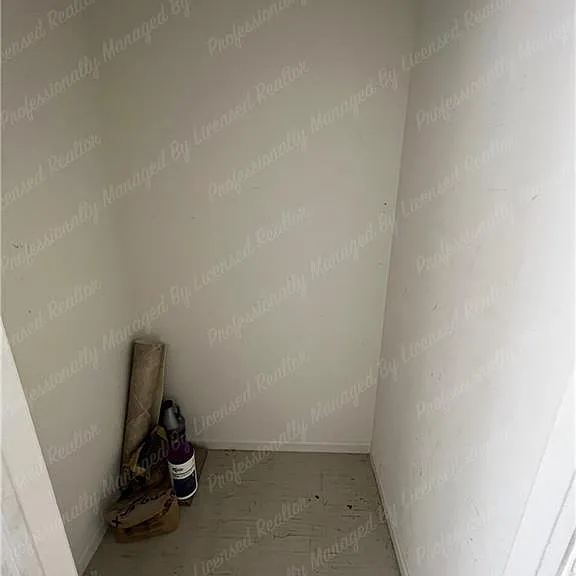 6650 Wareham Ct #8 — Photo 34