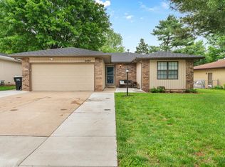 2234 S Westwood Ave, Springfield, MO 65807