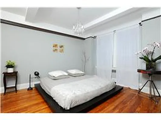 Sold by Douglas Elliman | media 32