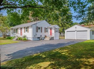 75 Puritan Dr, Westbrook, ME 04092