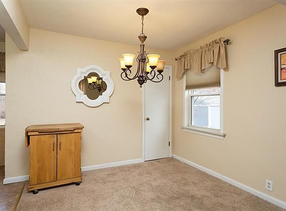 5th image of 1045 Saint Joseph St