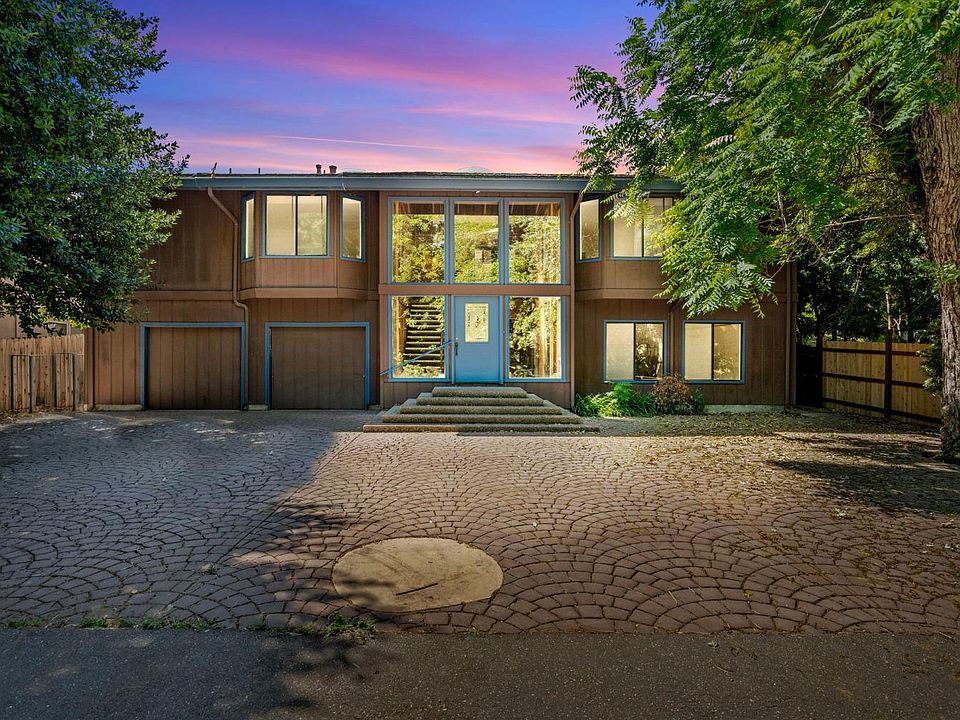 1st image of 2055 Idaho Ave