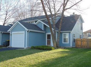 1116 Bradbury Cir, Carol Stream, IL 60188