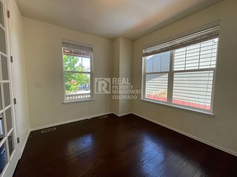 15098 Chicago St — Photo 2