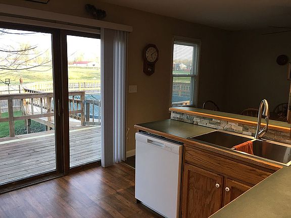 3rd image of 261 N Nicole Ln