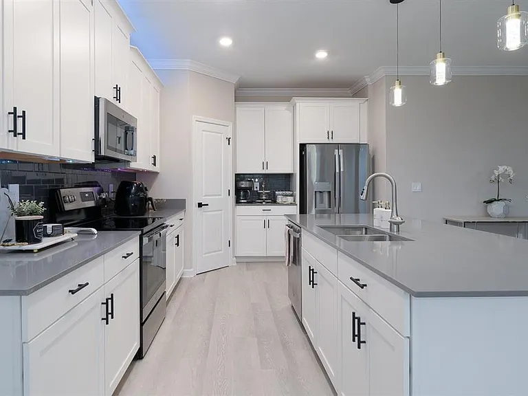 3027 Camden Way — Photo 14
