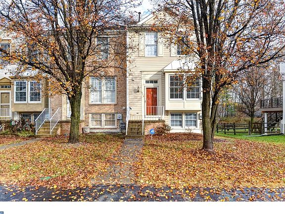 2nd image of 423 Corato Ct