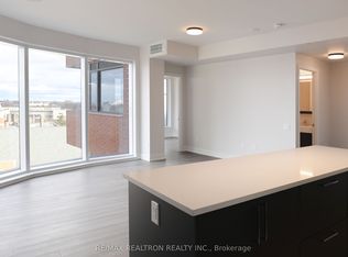 2525 Bathurst St #507, Toronto, ON M6B 2Y9