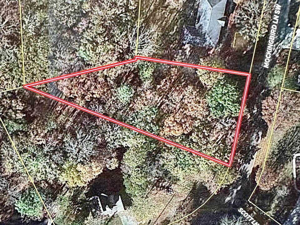 2nd image of 2509 Mockingbird Ln NW