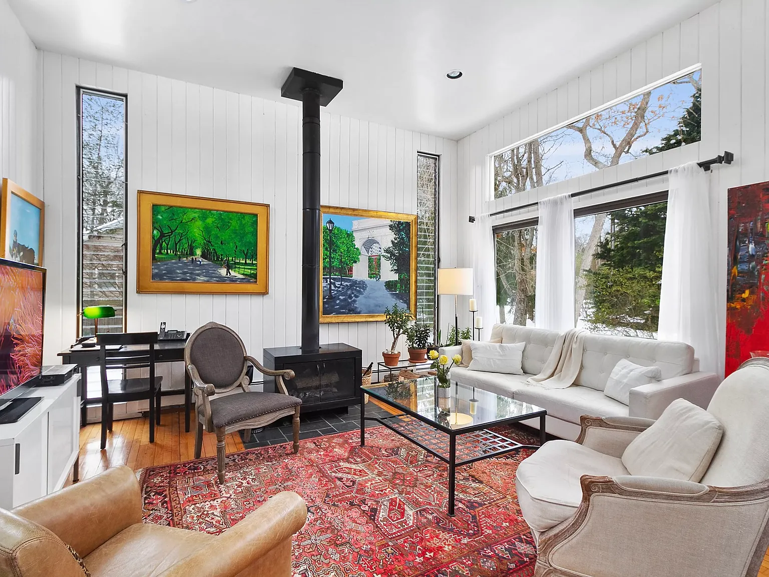 Adorable Affordable Cottage — Photo 4