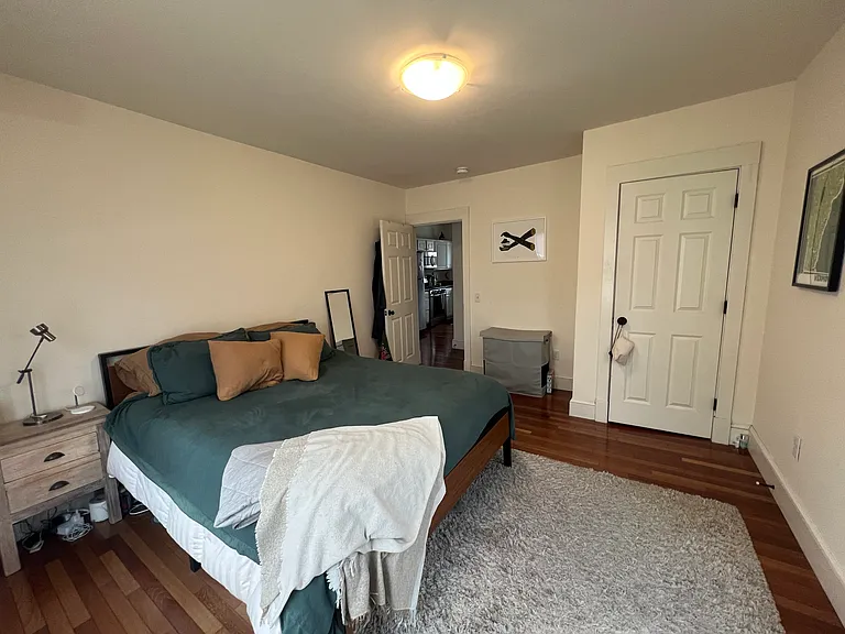430 Shelburne Rd #3 — Photo 1