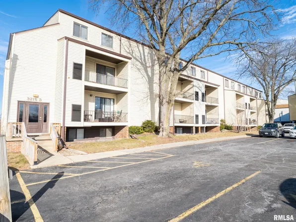 3215 W Willow Knolls Dr APT D78, Peoria, IL 61614