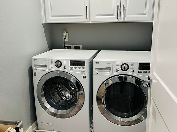 4th image of 2520 Sunset Dr Unit 6