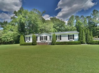 1350 Asbury Rd, Cove City, NC 28523